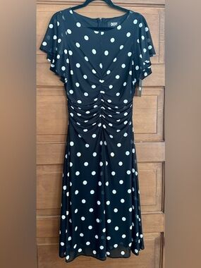 DKNY Black and White Polka Dot Midi Dress!  NWT, Sz 8!  Zipper back NEW!!